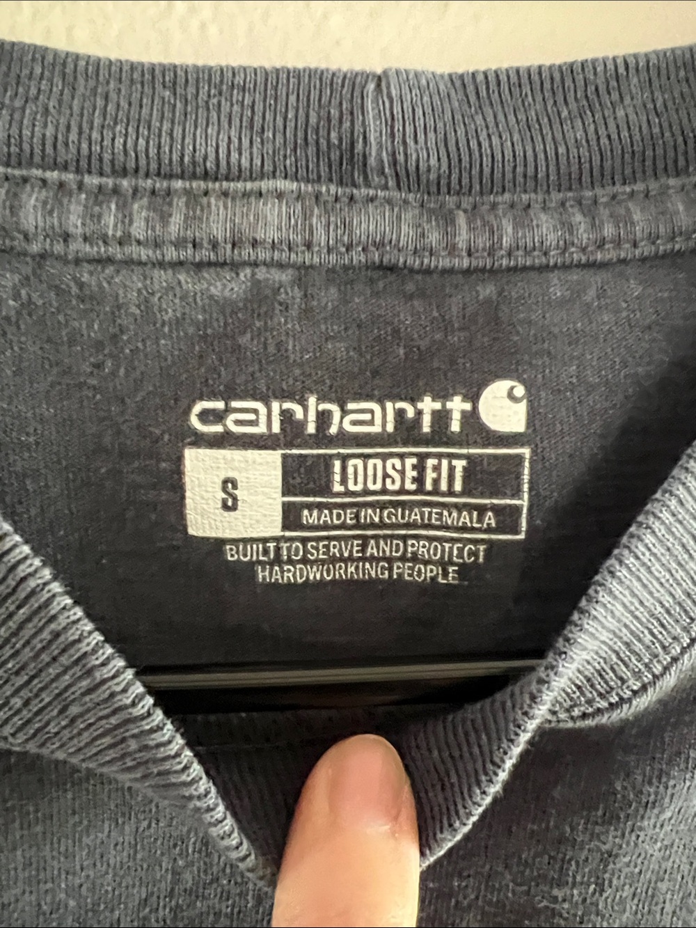 Carhartt men’s tshirt size small, loose fit. - Picture 2 of 3